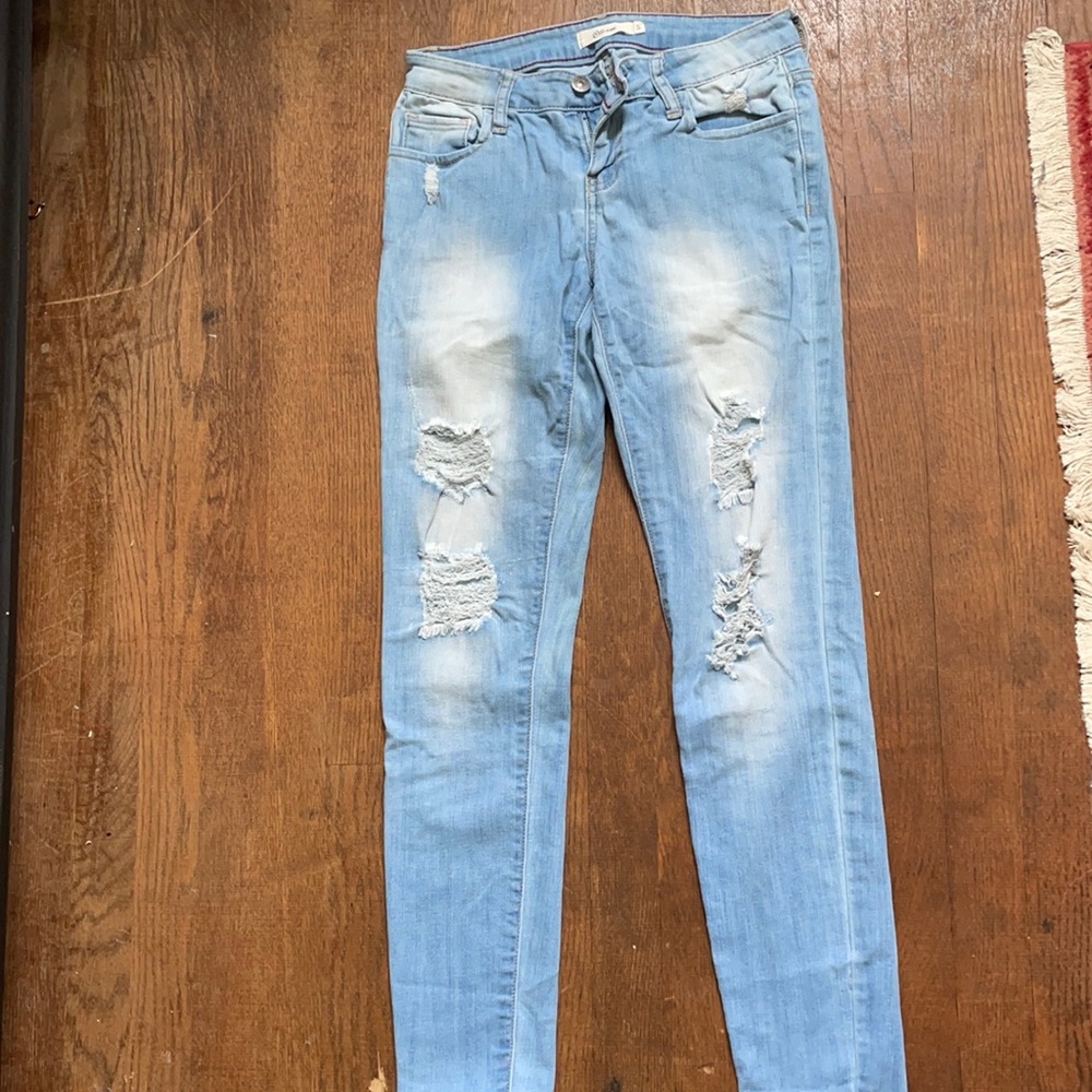 Distressed Jeggings